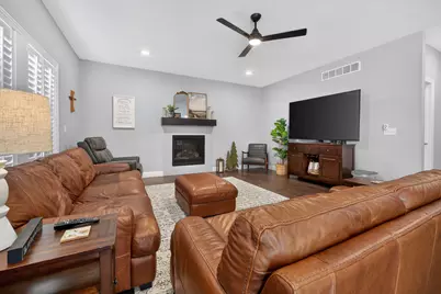 3 Flag Tree Court, Bloomington, IL 61705 - Photo 13