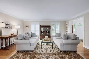 [Address not provided], Libertyville, IL 60048 - Photo 9