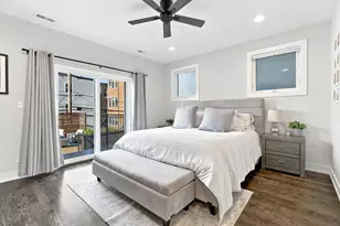 2210 W Chicago Ave, Chicago, IL 60622 - Photo 13