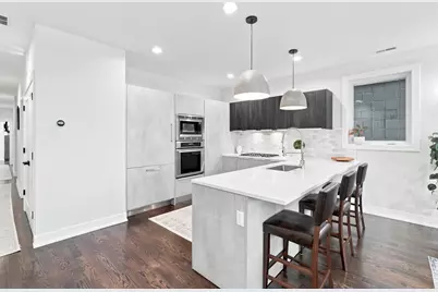 2210 W Chicago Avenue #2E, Chicago, IL 60622 - Photo 7