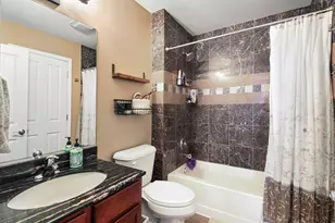 1214 Walnut Glen Dr, Crystal Lake, IL 60014 - Photo 19