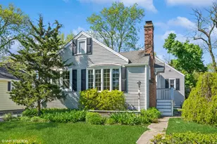 344 W Maple St, Lombard, IL 60148 - Photo 1