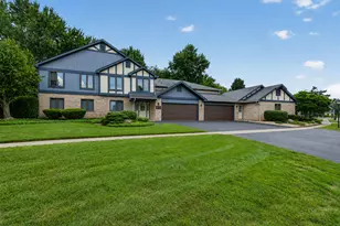 2752 Harbor Dr, Joliet, IL 60431 - Photo 1