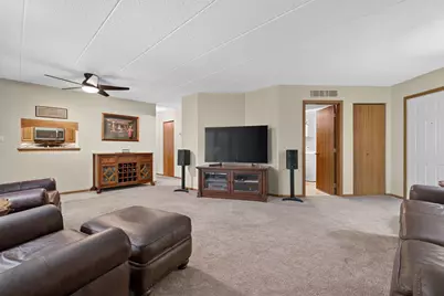 2752 Harbor Drive, Joliet, IL 60431 - Photo 9