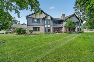 2752 Harbor Dr, Joliet, IL 60431 - Photo 5