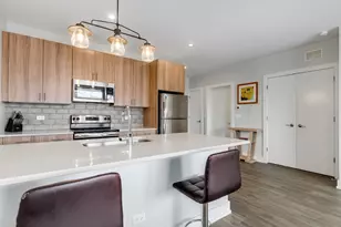 2111 S Halsted St, Chicago, IL 60608 - Photo 9