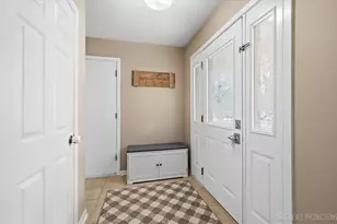 125 Sylvia Ln, Naperville, IL 60540 - Photo 5