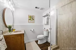 125 Sylvia Ln, Naperville, IL 60540 - Photo 31