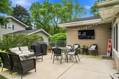 125 Sylvia Lane, Naperville, IL 60540 - Photo 35