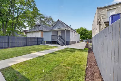 123 W 104th Place, Chicago, IL 60628 - Photo 43