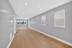 123 W 104th Pl, Chicago, IL 60628 - Photo 7