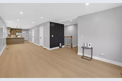 123 W 104th Place, Chicago, IL 60628 - Photo 11