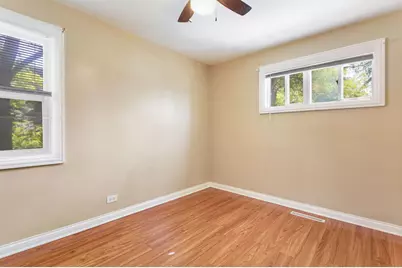1751 W Chase Avenue, Chicago, IL 60626 - Photo 11
