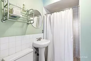 1334 W Birchwood Ave, Chicago, IL 60626 - Photo 17