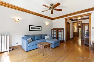 1334 W Birchwood Ave, Chicago, IL 60626 - Photo 5