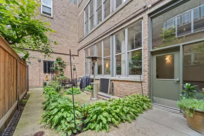 1801 W Larchmont Avenue #103, Chicago, IL 60613 - Photo 3