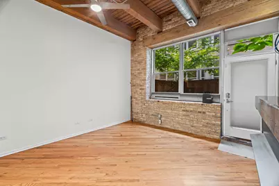 1801 W Larchmont Avenue #103, Chicago, IL 60613 - Photo 5