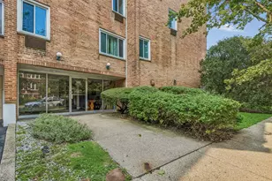 777 Hinman Ave, Evanston, IL 60202 - Photo 1