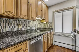 777 Hinman Ave, Evanston, IL 60202 - Photo 7