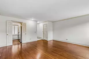 777 Hinman Ave, Evanston, IL 60202 - Photo 5