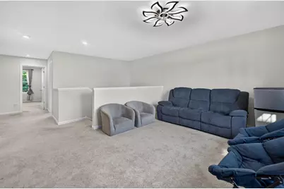 3667 Peregrine Way, Elgin, IL 60124 - Photo 19