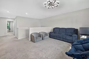 3667 Peregrine Way, Elgin, IL 60124 - Photo 19