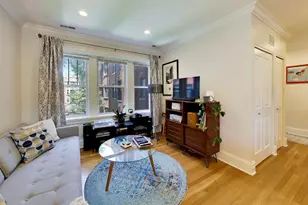 1427 W Elmdale Ave, Chicago, IL 60660 - Photo 9