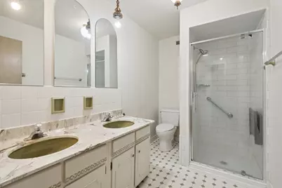 5251 Galitz Street #404, Skokie, IL 60077 - Photo 15