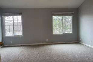 930 Mesa Dr, Lake in the Hills, IL 60156 - Photo 15