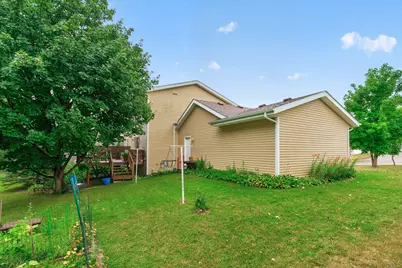 4432 Chesterfield Avenue, Rockford, IL 61109 - Photo 35