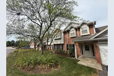 1316 E Evergreen Drive #8, Palatine, IL 60074 - Photo 1