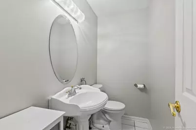 9213 S 83rd Court, Hickory Hills, IL 60457 - Photo 13