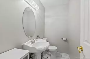 9213 S 83rd Ct, Hickory Hills, IL 60457 - Photo 13