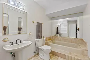 9213 S 83rd Ct, Hickory Hills, IL 60457 - Photo 19