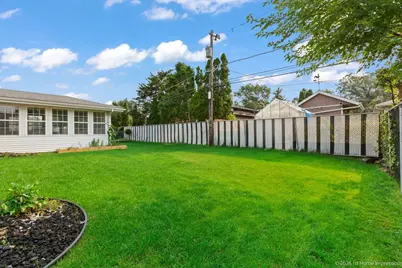 9213 S 83rd Court, Hickory Hills, IL 60457 - Photo 25