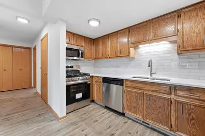 4910 134th Court #101, Crestwood, IL 60418 - Photo 5