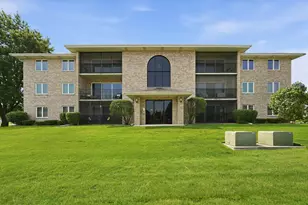 4910 134th Ct, Crestwood, IL 60418 - Photo 1