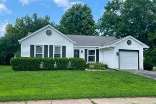 336 Burr Oak Cir, Cary, IL 60013 - Photo 1