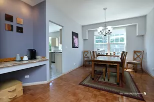 268 Pembrook Ln, Mundelein, IL 60060 - Photo 5