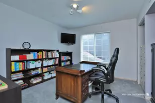 268 Pembrook Ln, Mundelein, IL 60060 - Photo 21