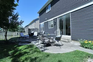 268 Pembrook Ln, Mundelein, IL 60060 - Photo 25