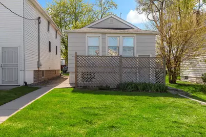2809 Commercial Avenue, South Chicago Heights, IL 60411 - Photo 17