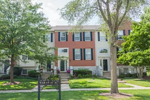 734 Thornbury Rd, Bartlett, IL 60103 - Photo 1