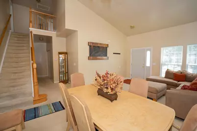 20456 Balsum Lane, Crest Hill, IL 60435 - Photo 5