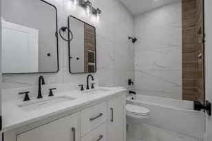 7049 S Vernon Ave, Chicago, IL 60637 - Photo 11
