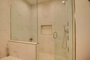 2438 N Western Ave, Chicago, IL 60647 - Photo 15