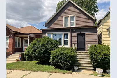 7528 S Merrill Avenue, Chicago, IL 60649 - Photo 1