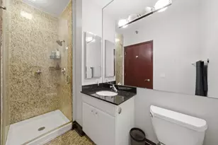 33 W Ontario St, Chicago, IL 60654 - Photo 13