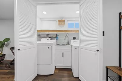10801 Menard Avenue, Chicago Ridge, IL 60415 - Photo 29