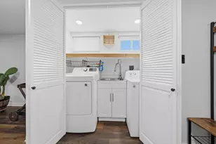 10801 Menard Ave, Chicago Ridge, IL 60415 - Photo 29